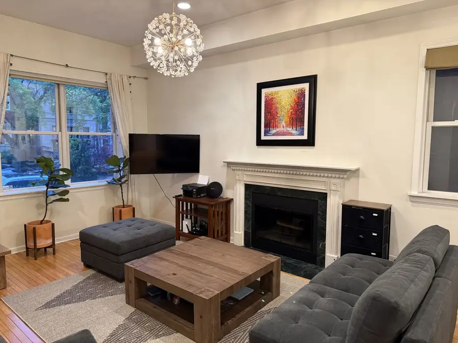 1455 W Wolfram Street #A, Chicago, IL 60657 - #2