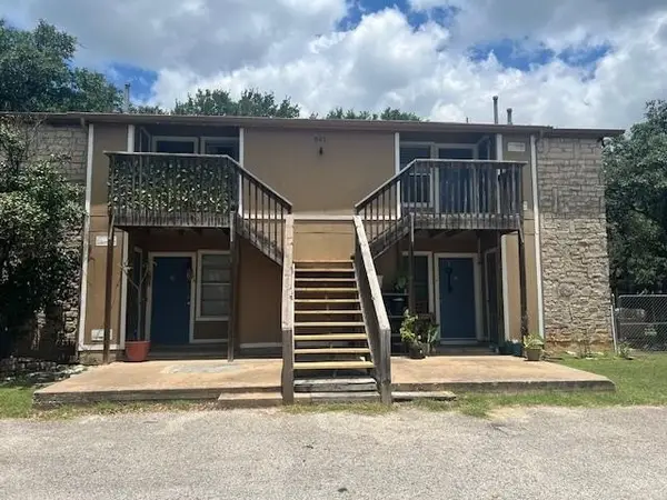 501 Hedgewood DR #A, Georgetown, TX 78628