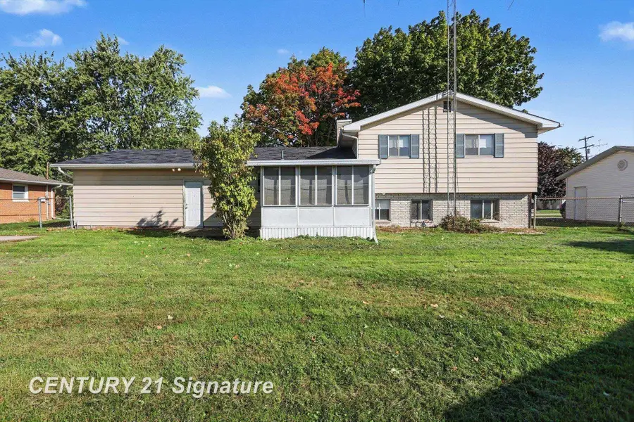 811 Doro, Saginaw, MI 48604 - #3