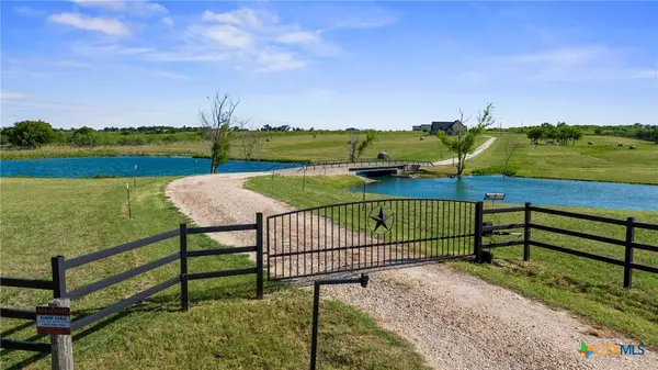 15949 E Us Highway 190, Rogers, TX 76569