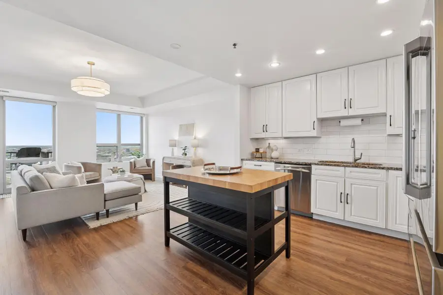 929 Portland Avenue #2107, Minneapolis, MN 55404 - #2