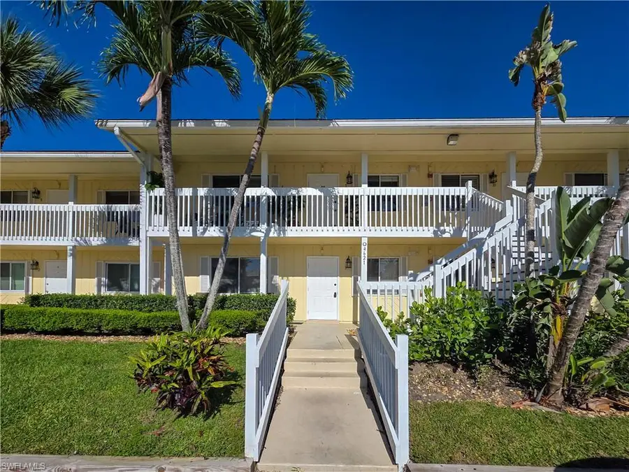 4621 Bayshore Drive #Q3 #Q3, Naples, FL 34112 - #2