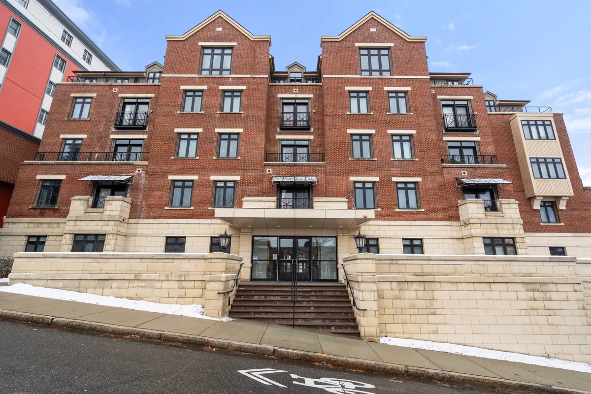 1501 Commonwealth Ave #304, Boston, MA 02135 - #1