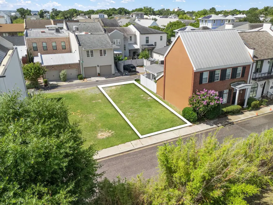 671 Centros St, Pensacola, FL 32502 - Image #2