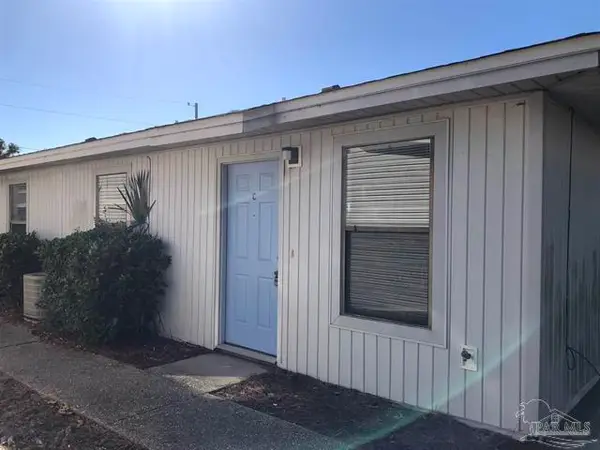 3262 Maplewood Dr, Gulf Breeze, FL 32563