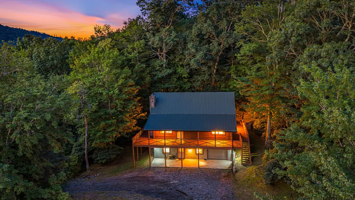 256 Fairway Loop, Burnsville, NC 28714 - #1