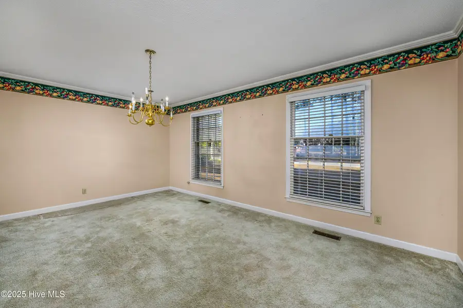 300 Mcarthur St., Tabor City, NC 28463 - #3