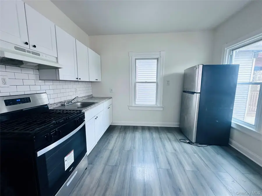 80 N Hamilton Street unit: #2, Poughkeepsie, NY 12601 - #3