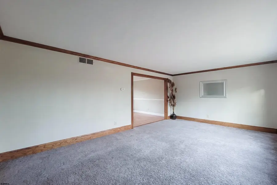 1 Broadmoor Dr, Egg Harbor, NJ 08234 - #3