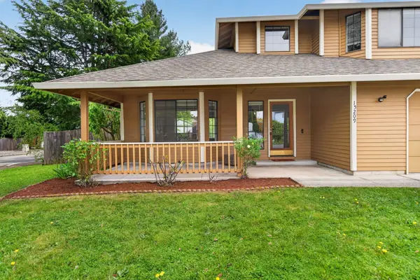 15209 SE Sunpark Dr, Vancouver, WA 98683