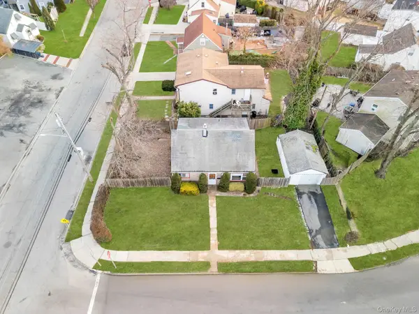 2528 Marshall Avenue, Bellmore, NY 11710