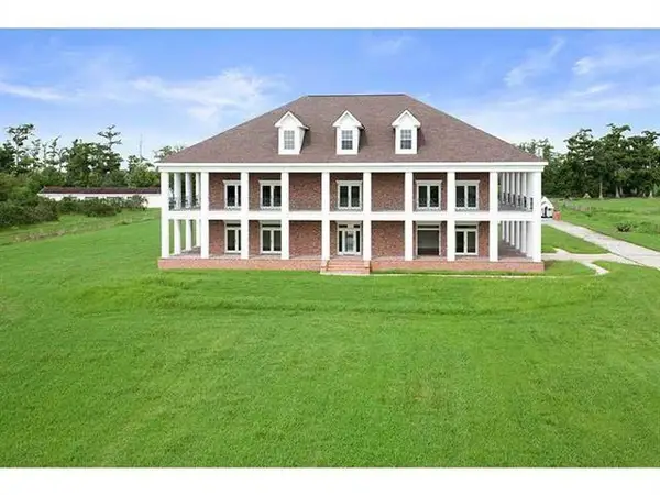 13864 Highway 23, Belle Chasse, LA 70037