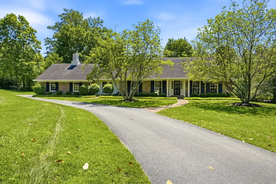 12000 Hazelwood Rd, Anchorage, KY 40223 - #2