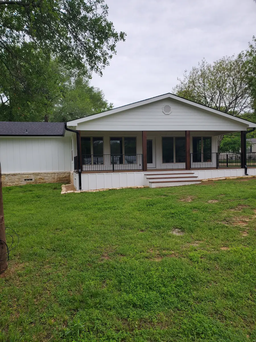 127 Bayview Street, Gun Barrel City, TX 75156 - Image #2