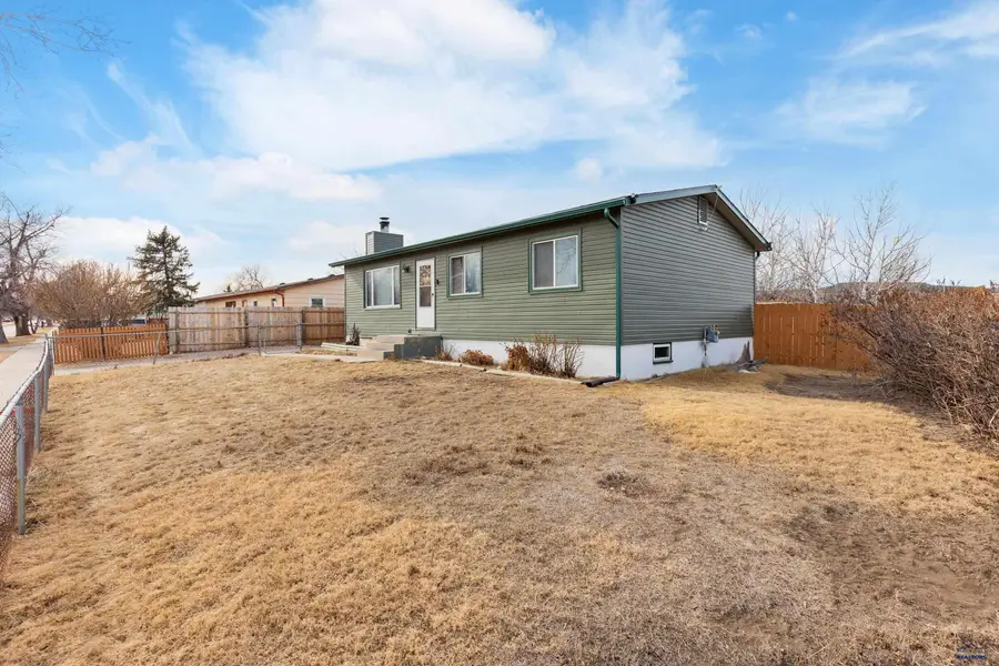 1831 Brentwood, Rapid City, SD 57701 - #3