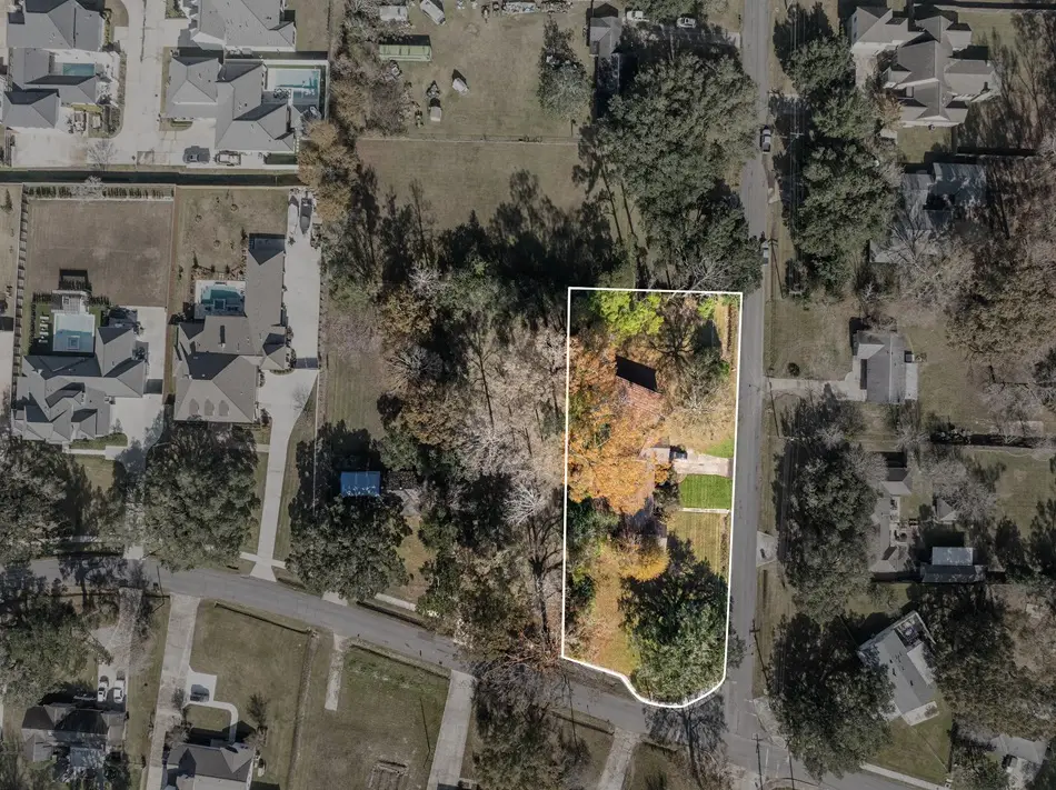 5034 Floynell Dr, Baton Rouge, LA 70809 - #1