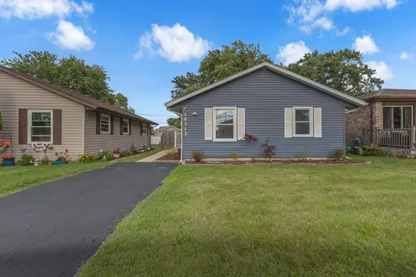 16713 Highview Avenue, Orland Hills, IL 60487