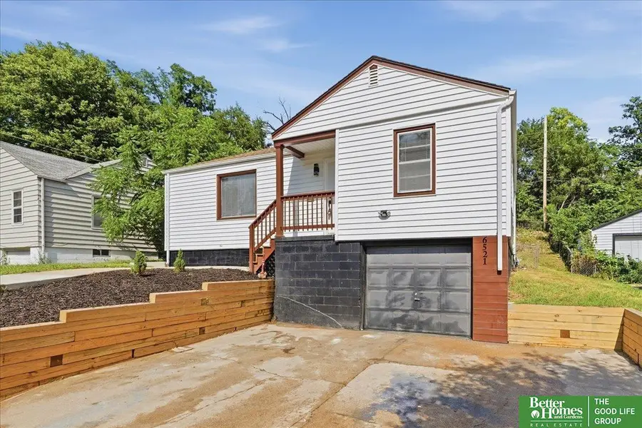 6521 N 35 Street, Omaha, NE 68112 - #3