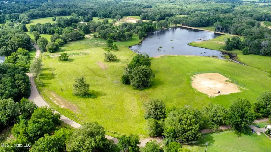 4820 Clinton-tinnin Road, Clinton, MS 39056 - Image #2