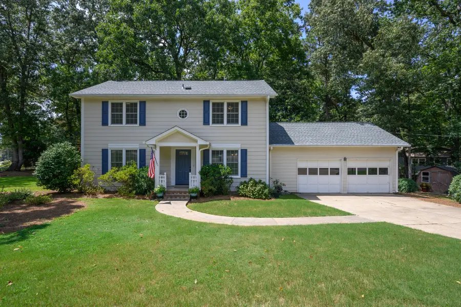 230 RUSSET WOODS DRIVE, Hoover, AL 35244 - Image #2