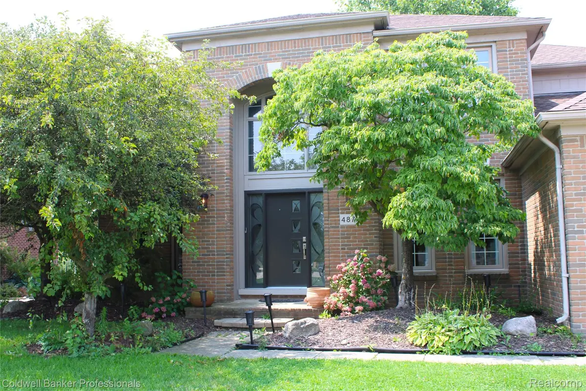 48711 Cross Creek Drive, Macomb, MI 48044 - #1