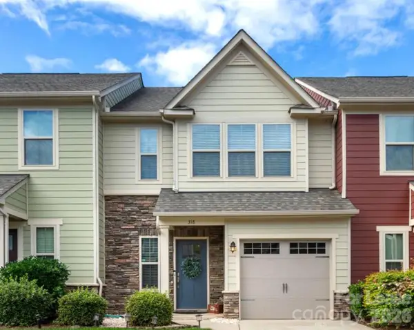 318 Willow Wood Court, Matthews, NC 28104