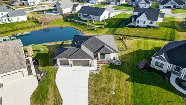 15214 Candlestick Court, Fort Wayne, IN 46814