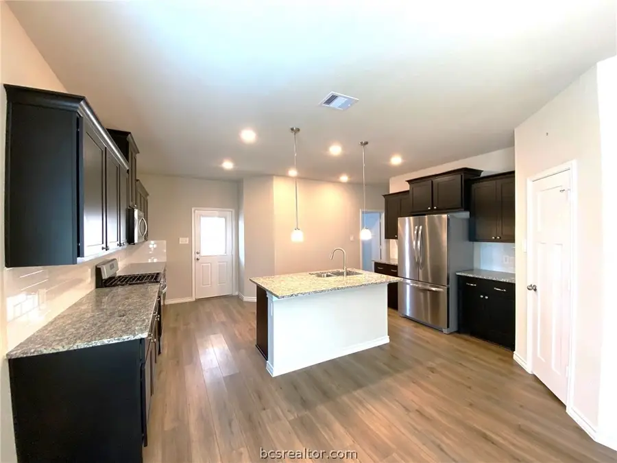 813 Mineral Wells, College Station, TX 77845 - #3