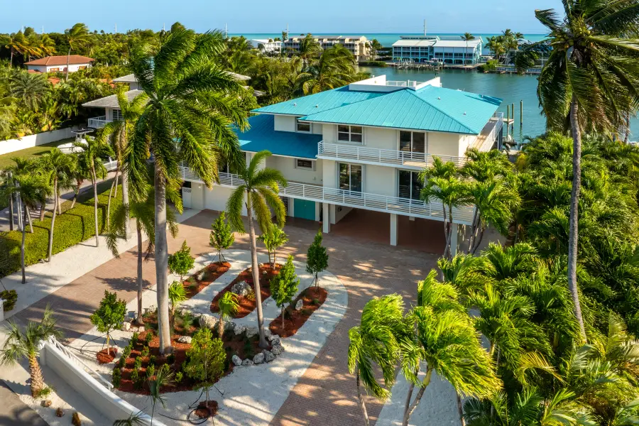 137 Sapodilla Drive, Islamorada, FL 33036 - #3