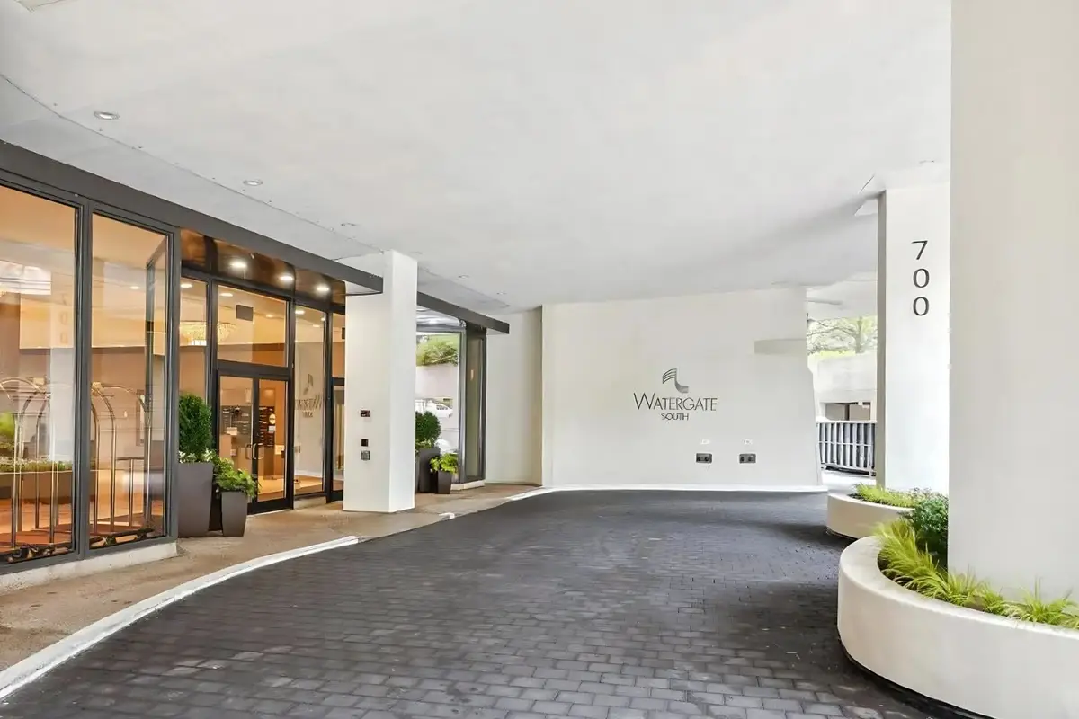 700 New Hampshire Ave Nw #116, Washington, DC 20037 - Image #1