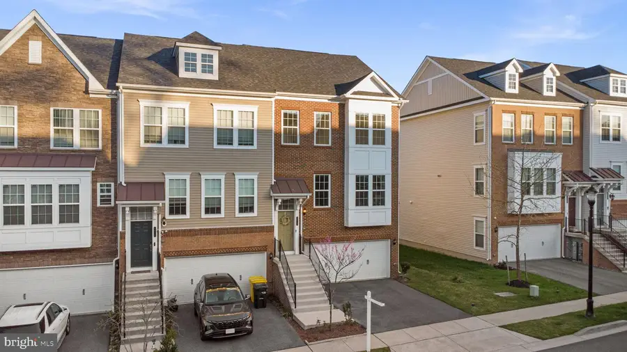 8312 Meadowood Dr, Hanover, MD 21076 - #2