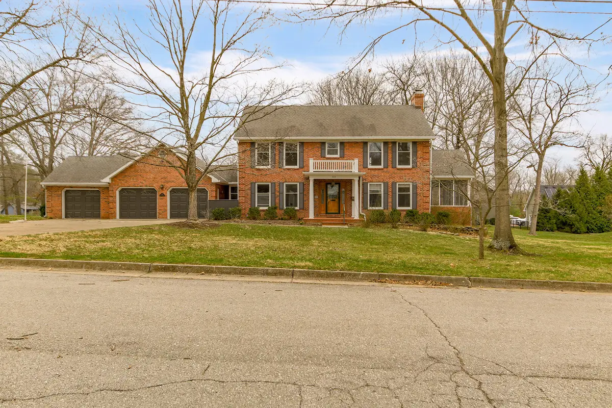 404 S Greenwood Ave, Columbia, MO 65203 - #1