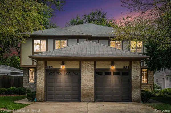896 Saint Clair Street, Grosse Pointe, MI 48230