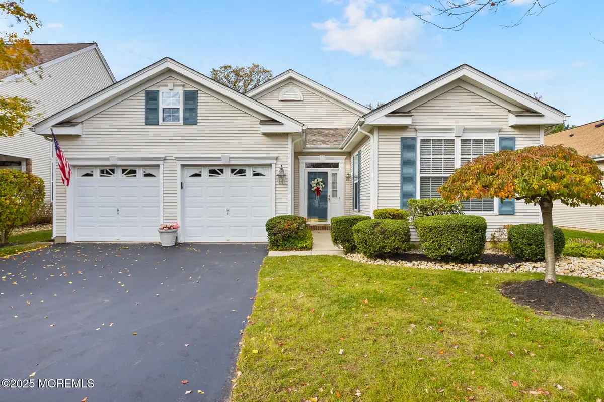 10 Powderhorn Way, Allentown, NJ 08501 - Image #1