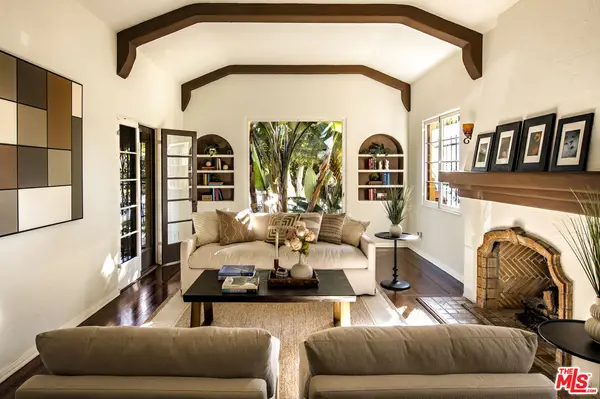 6427 Lindenhurst Avenue, Los Angeles, CA 90048