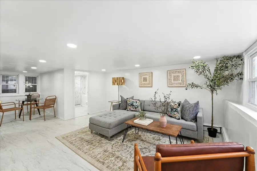 283 GRIFFITH ST, Jersey City, NJ 07307 - Image #3