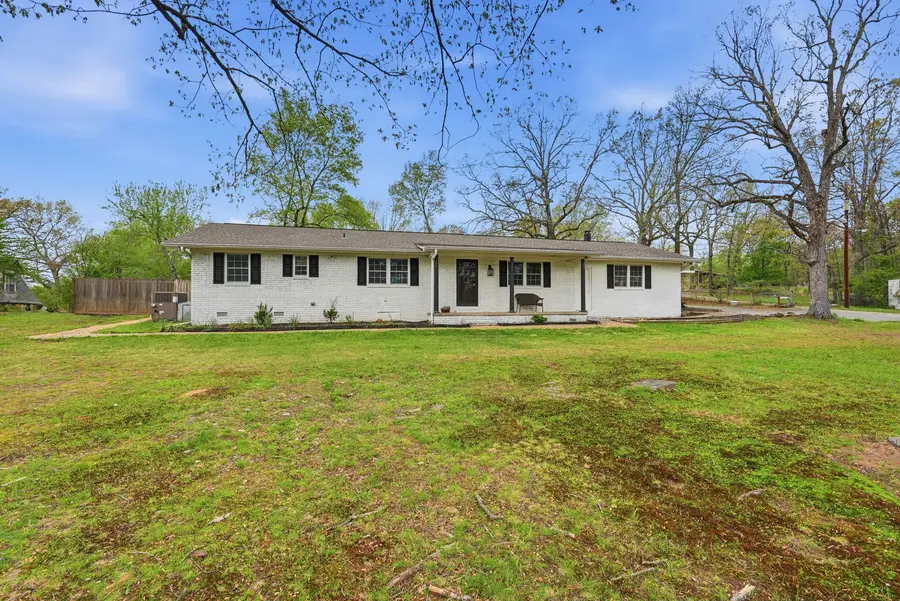 1026 S Claremont Ave, Sherwood, AR 72120 - #2