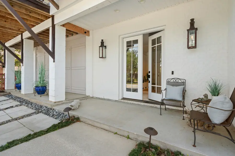 1005 Main Street, Madisonville, LA 70447 - #3