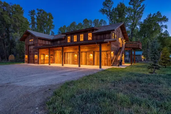 3725 W Zach Lane, Wilson, WY 83014