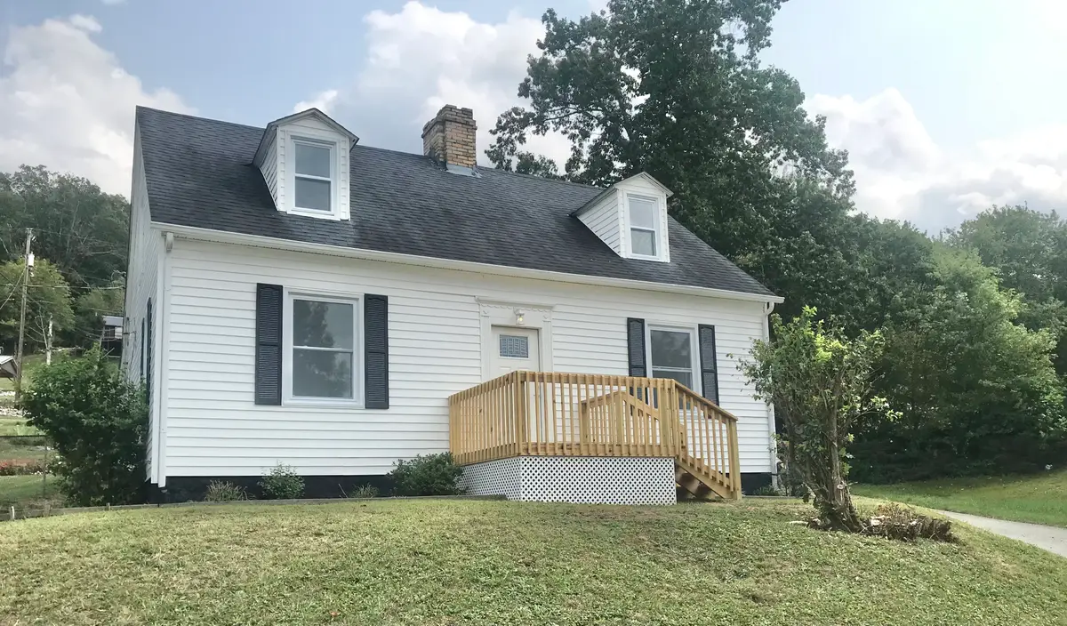 411 Webb Street, Olive Hill, KY 41164 - Image #1