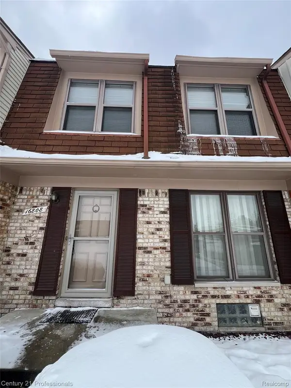 16808 Kingsbrooke Drive, ClintonTownship, MI 48038
