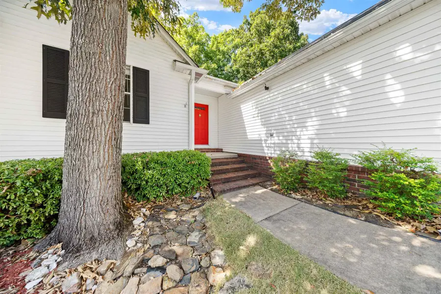 2116 Hickorynut Ct, Little Rock, AR 72211 - #3