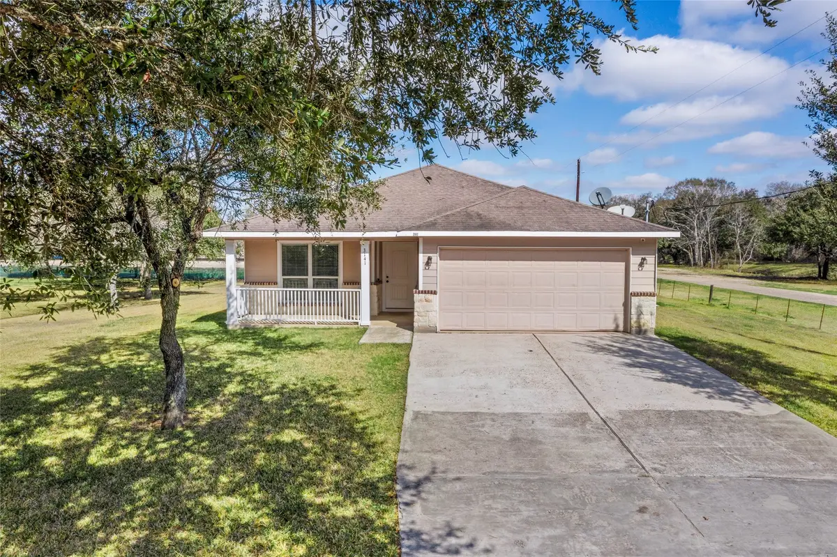 3141 Cr 81, Rosharon, TX 77583 - #1