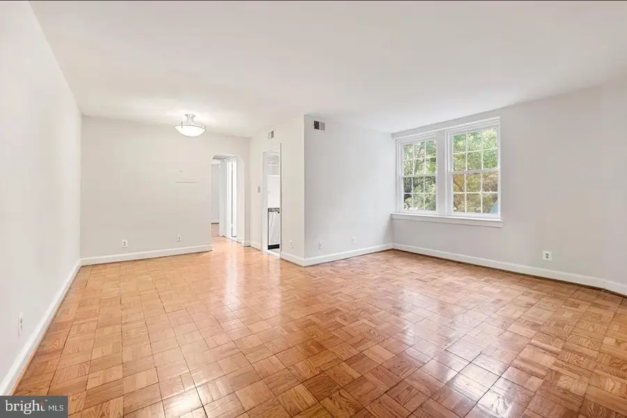 30 S Old Glebe Road , 106-E, Arlington, VA 22204 - #2