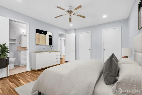 Address Withheld By Seller, San Diego, CA 92114