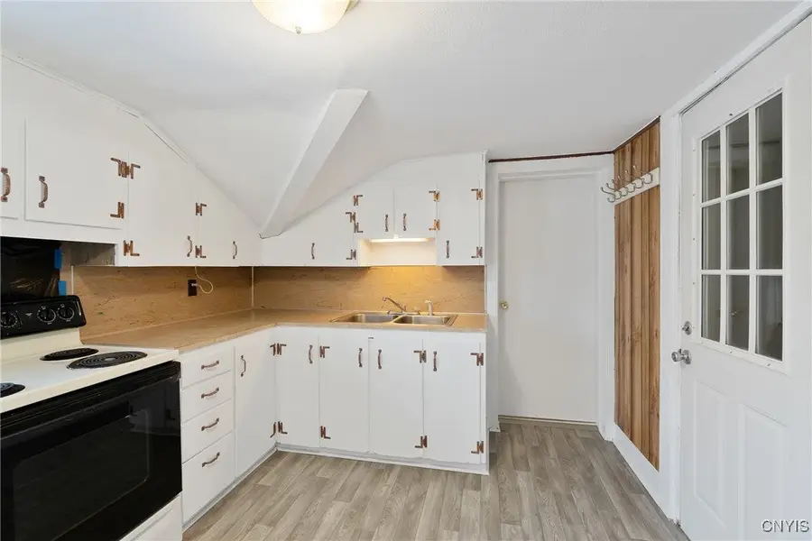 19 Park Street #3, Pulaski, NY 13142 - #2