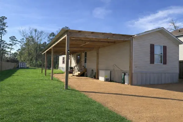 595 Road 3371a, Cleveland, TX 77327