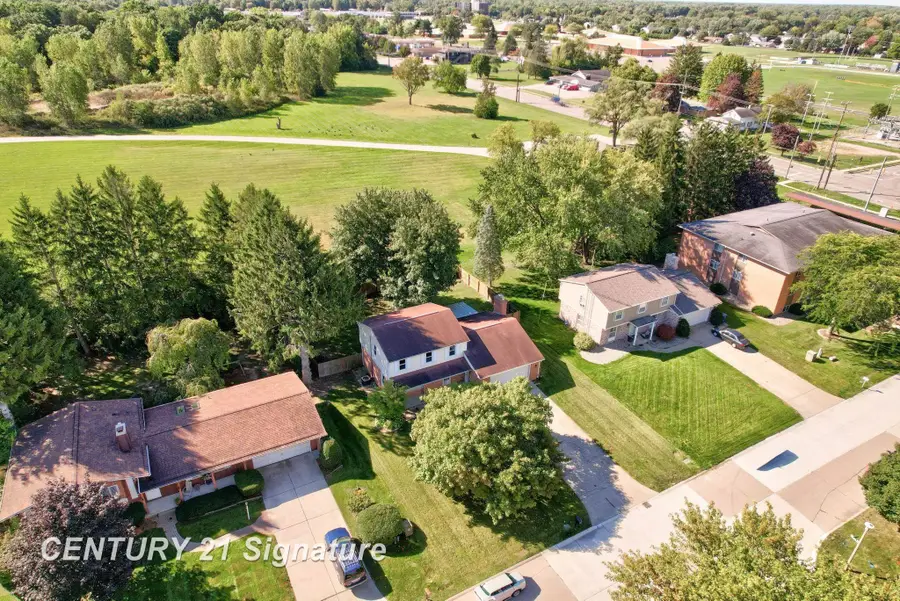 4925 Century, Saginaw, MI 48638 - #2