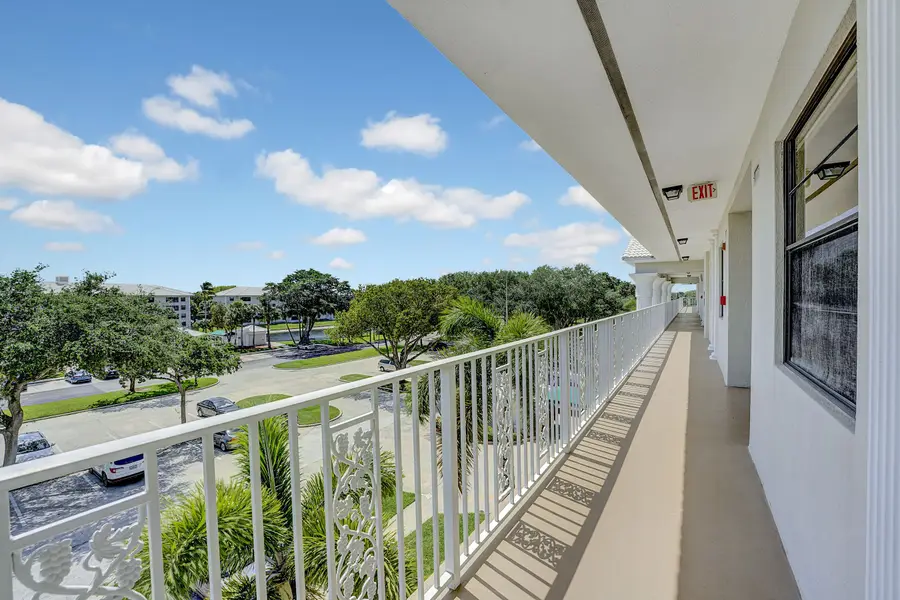 6097 Balboa Circle #406, Boca Raton, FL 33433 - Image #3
