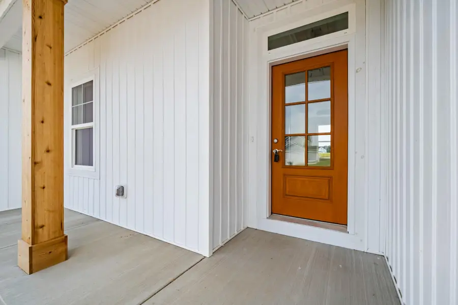 2920 Boulder Crk Drive, Saint Johns, MI 48879 - Image #2